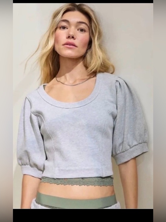 aerie Tops - Aerie Puff Sleeve Sweatshirt Crop Top , size Large